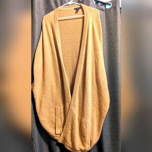Gap Camel Cape Wrap M/L